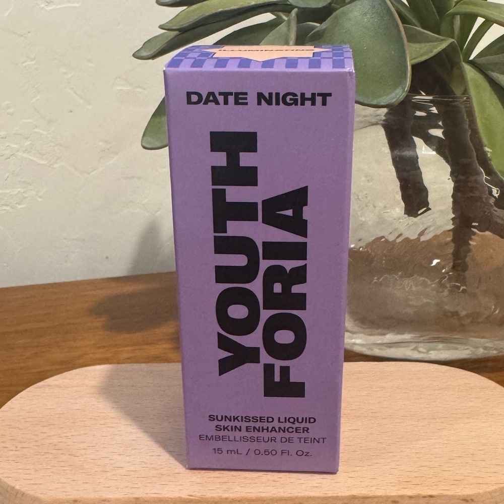 NEW 🔥 Youth Foria Illuminating Sunkissed Liquid Skin Enhancer